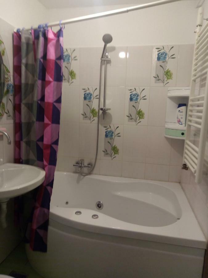 Appartement Magic Spot à Bucarest Extérieur photo